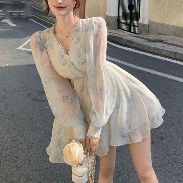 dresses 2022autumnfloral mini dress office lady newthin vneck chiffon elegant vintage dress female evening party one piece korean, Black;gray
dresses 2022autumnfloral mini dress office lady newthin vneck chiffon elegant vintage dress female evening party one piece korean, Black;gray