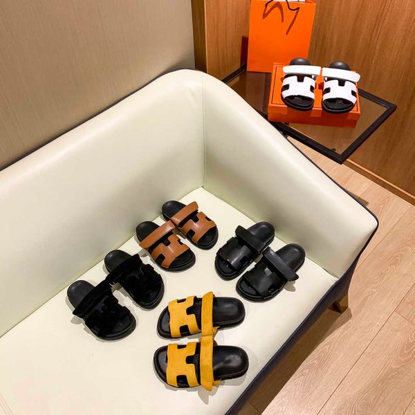 women designer slipper slides sandal summer sandles shoes men classic brand beach slides casual woman outside slippers sliders beach velcro, Black
women designer slipper slides sandal summer sandles shoes men classic brand beach slides casual woman outside slippers sliders beach velcro, Black