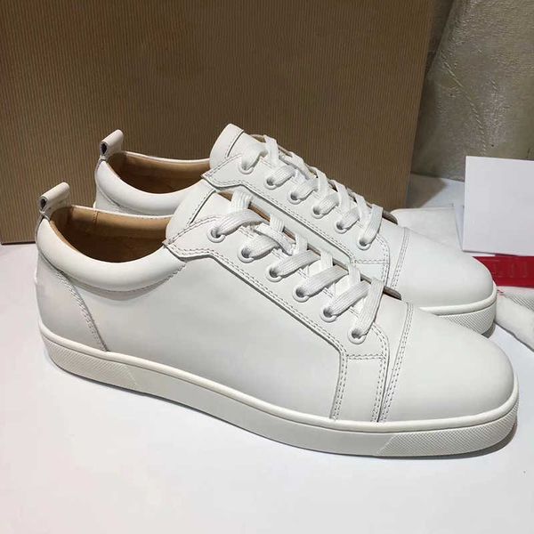 luxurys designers men shoes spikes flat sneakers fashion glitter party wedding shoes black white leather trainers with box and dust bag eu47
luxurys designers men shoes spikes flat sneakers fashion glitter party wedding shoes black white leather trainers with box and dust bag eu47