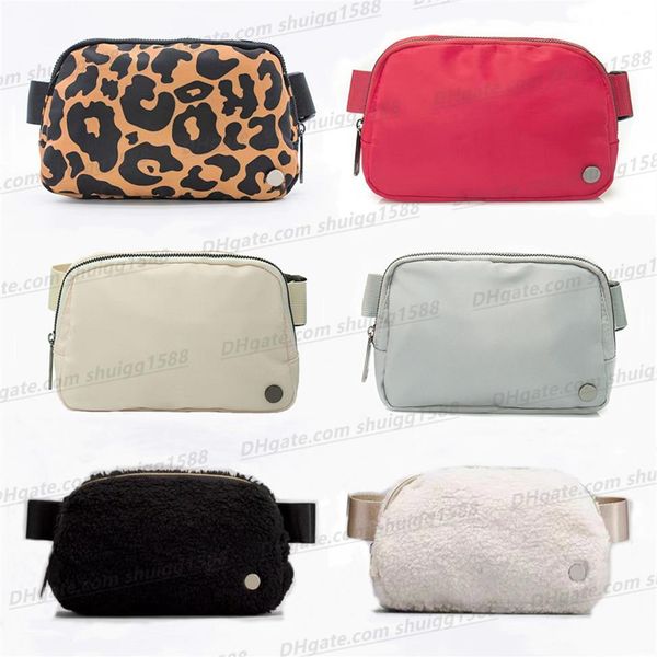 classicbelt bag fanny pack designer classic bum chest yoga bags bumbag nylon wool cloth with soft nap womens men shoulder cros235q
classicbelt bag fanny pack designer classic bum chest yoga bags bumbag nylon wool cloth with soft nap womens men shoulder cros235q