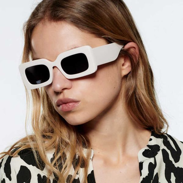 sunglasses women luxury brand oversized square sunglasses black girls thick frame retro rectangle sun glasses pink white cool oculos j230422, White;black
sunglasses women luxury brand oversized square sunglasses black girls thick frame retro rectangle sun glasses pink white cool oculos j230422, White;black