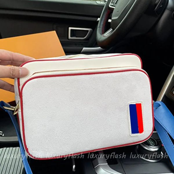 luxury fashion men's leather crossbody shoulder bags joint fashion classic crossbody bags basketball man messenger bag camera purses
luxury fashion men's leather crossbody shoulder bags joint fashion classic crossbody bags basketball man messenger bag camera purses