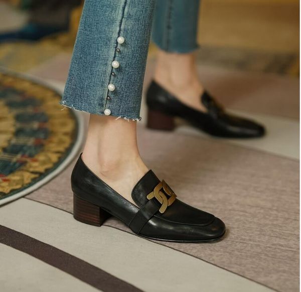 brown black gold metal buckle high heeled shoes fashion full grain leather chunky heel lady wedding dress shoes
brown black gold metal buckle high heeled shoes fashion full grain leather chunky heel lady wedding dress shoes