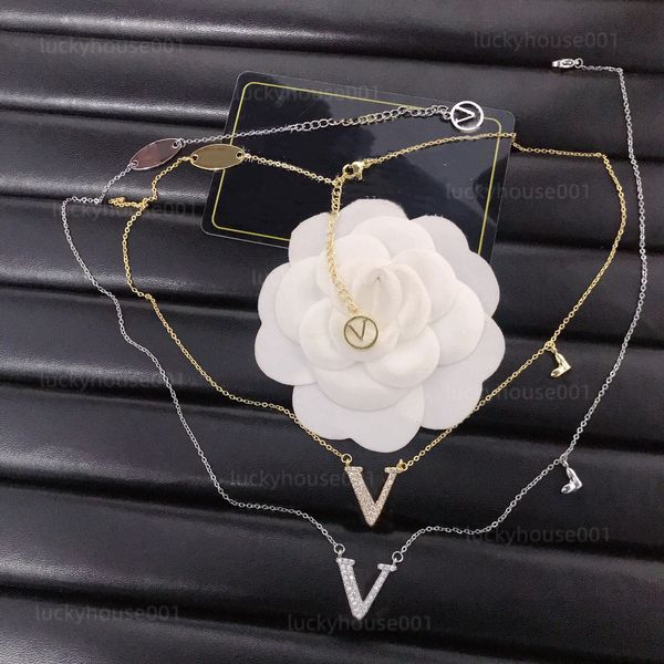 new 18k gold plated luxury designer pendant necklace stainless steel charm inlaid diamond letter pendant necklace wedding jewelry accessorie, Silver
new 18k gold plated luxury designer pendant necklace stainless steel charm inlaid diamond letter pendant necklace wedding jewelry accessorie, Silver