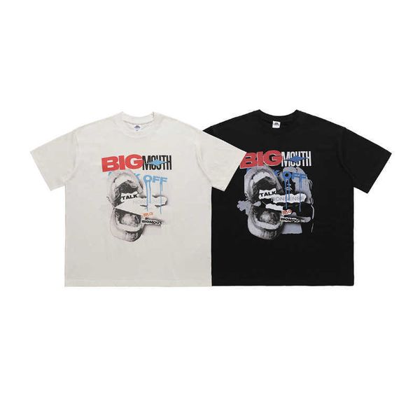 men and women t-shirtslawfoo spring/summer china-chic american street joker mouth print round neck off shoulder loose edition couple t-shirt, White;black
men and women t-shirtslawfoo spring/summer china-chic american street joker mouth print round neck off shoulder loose edition couple t-shirt, White;black