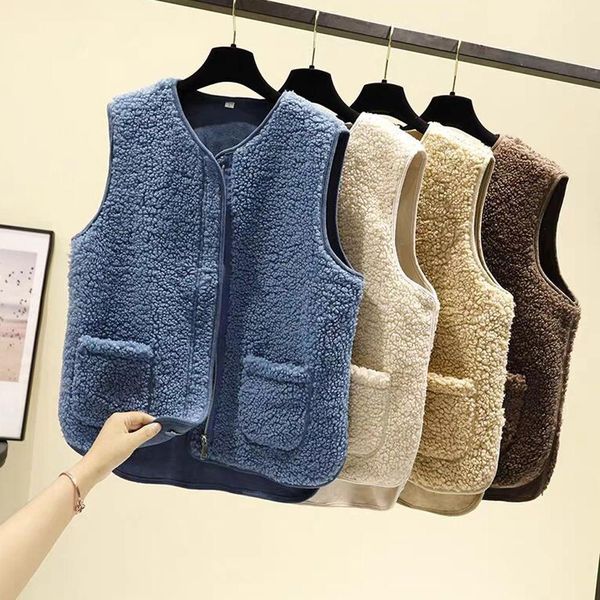 vests women woolen thicken waistcoats 2020 fashion autumn winter v neck loose insert velvet vests wdc6181, Black;white
vests women woolen thicken waistcoats 2020 fashion autumn winter v neck loose insert velvet vests wdc6181, Black;white