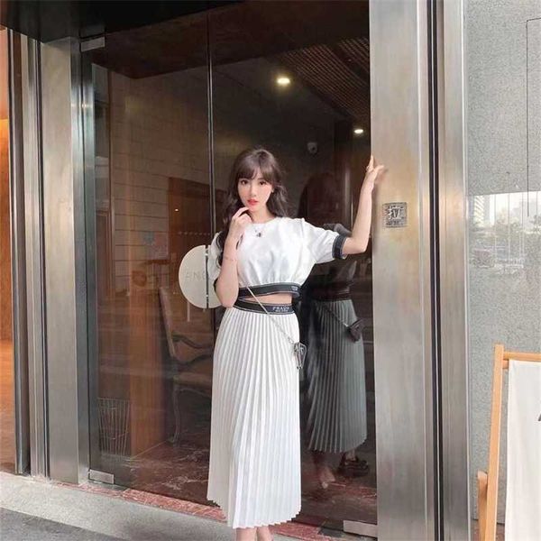 20% off family spring/summer new leisure fashion ribbon short sleeve t-shirt+pleated skirt half body dress set, White
20% off family spring/summer new leisure fashion ribbon short sleeve t-shirt+pleated skirt half body dress set, White