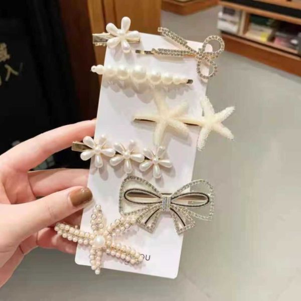 butterfly barrettes net red heavy industry hairpin east gate of south korea hairpin hair set small jewelry pearl headwear tiktok, Golden;silver
butterfly barrettes net red heavy industry hairpin east gate of south korea hairpin hair set small jewelry pearl headwear tiktok, Golden;silver