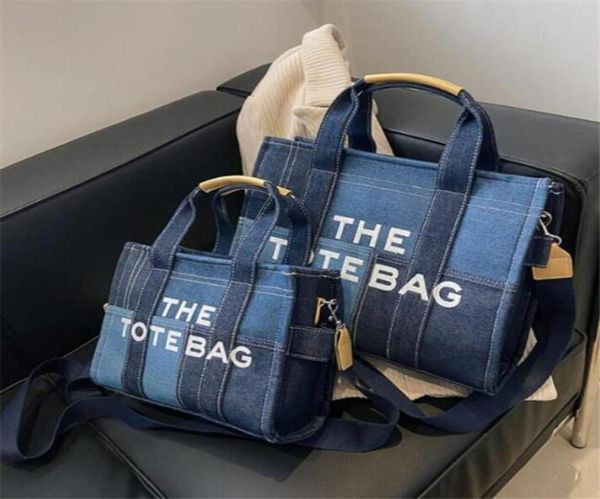 casual canvas large capacity tote bag women handbags designer letters shoulder crossbody bags luxury big shopper evening bag purse7639649, Red;black
casual canvas large capacity tote bag women handbags designer letters shoulder crossbody bags luxury big shopper evening bag purse7639649, Red;black
