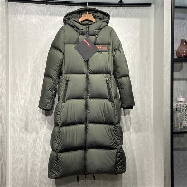 24% off family's three corner standard white goose thick hooded women's down winter new long bread jacket, Black
24% off family's three corner standard white goose thick hooded women's down winter new long bread jacket, Black