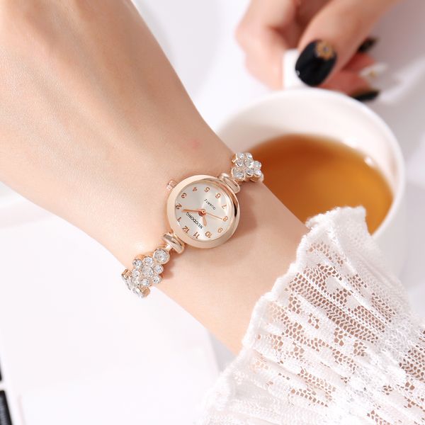 date clock mechanical automatic classic man watch movement stainless steel watches 41mm black face hardlex glass, Slivery;brown
date clock mechanical automatic classic man watch movement stainless steel watches 41mm black face hardlex glass, Slivery;brown