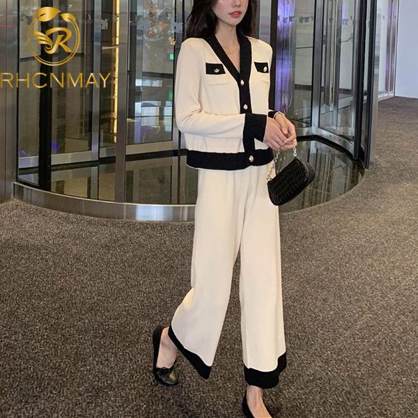 dress fashion designer korean elegant knitted 2 piece pants sets suits long sleeve vneck + wide leg pants suits 2020 spring sets, White
dress fashion designer korean elegant knitted 2 piece pants sets suits long sleeve vneck + wide leg pants suits 2020 spring sets, White