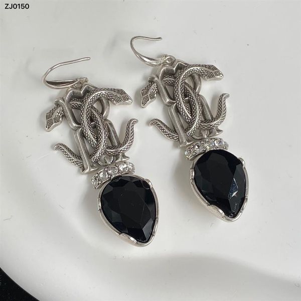 new designed dangle rivet skull women men earrings ear hoop punk style necklace bracelet ladies earring studs designer jewelry hdh2081, Silver
new designed dangle rivet skull women men earrings ear hoop punk style necklace bracelet ladies earring studs designer jewelry hdh2081, Silver