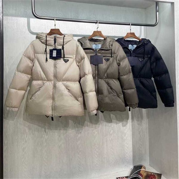 20% off thick white goose short down jacket for winter new family small man hooded black women's
20% off thick white goose short down jacket for winter new family small man hooded black women's
