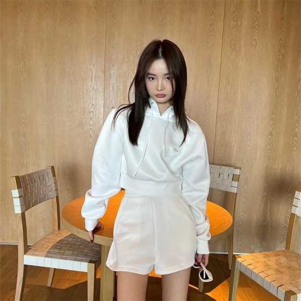 22% off family spring/summer new sports triangle sign letter minimalist design sense casual fashion two piece set, White
22% off family spring/summer new sports triangle sign letter minimalist design sense casual fashion two piece set, White