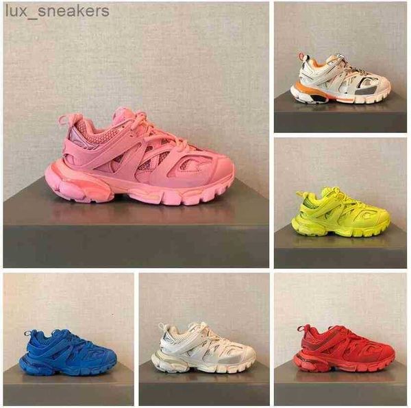 2021 s shoes men track 3.0 sneakers 100% leather trainers women mesh nylon printed 3m triple s platform casual shoe with box
2021 s shoes men track 3.0 sneakers 100% leather trainers women mesh nylon printed 3m triple s platform casual shoe with box