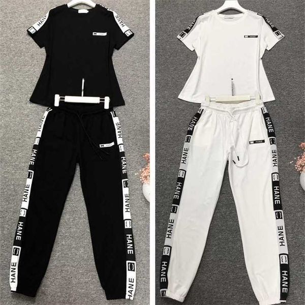 24% off women's casual pure cotton sports set fashionable short sleeved pants two-piece team suit european trend, White
24% off women's casual pure cotton sports set fashionable short sleeved pants two-piece team suit european trend, White