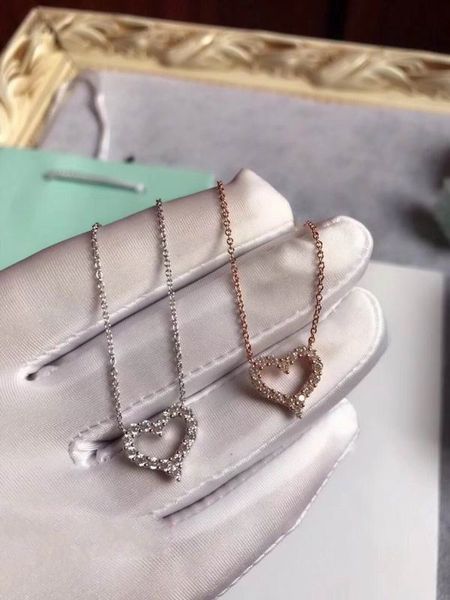 2023 lovely cute pendant necklaces thin stainless steel chain heart diamonds crystal ring luxury designer women necklace with dust bag and b, Silver
2023 lovely cute pendant necklaces thin stainless steel chain heart diamonds crystal ring luxury designer women necklace with dust bag and b, Silver