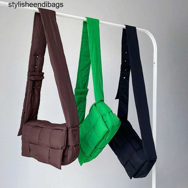stylisheendibags shoulder bags 2023 new space cotton handbag shoulder bag for women small padded cassette ladies quilted shopper bags messen
stylisheendibags shoulder bags 2023 new space cotton handbag shoulder bag for women small padded cassette ladies quilted shopper bags messen