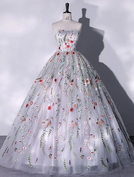 light grey ball gown quinceanera dresses floor length sleeveless strapless embroidery lace princess 16 prom dress pageant party vestidos de, Blue;red
light grey ball gown quinceanera dresses floor length sleeveless strapless embroidery lace princess 16 prom dress pageant party vestidos de, Blue;red
