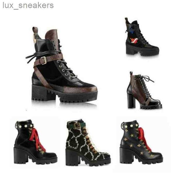 2021 latest women shoes martin desert boot flamingos love arrow medal 100% real leather coarse winter s boots with box size
2021 latest women shoes martin desert boot flamingos love arrow medal 100% real leather coarse winter s boots with box size