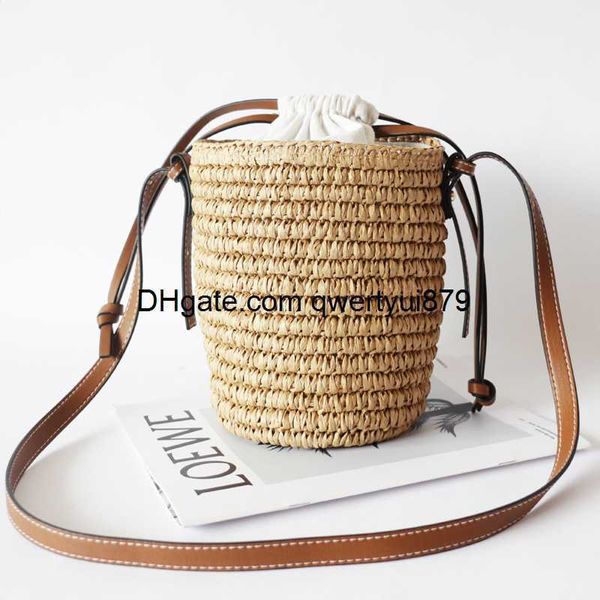 qwertyui879 shoulder bags 2022 new style round straw tote raffia round barrel straw woven crossbody bag handbags women bags designer beach b
qwertyui879 shoulder bags 2022 new style round straw tote raffia round barrel straw woven crossbody bag handbags women bags designer beach b