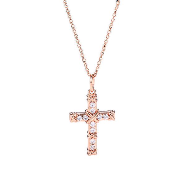 designertiffy same cross necklace women's fashion x-shaped interdiamond collar color separation electroplated pendant, Black
designertiffy same cross necklace women's fashion x-shaped interdiamond collar color separation electroplated pendant, Black