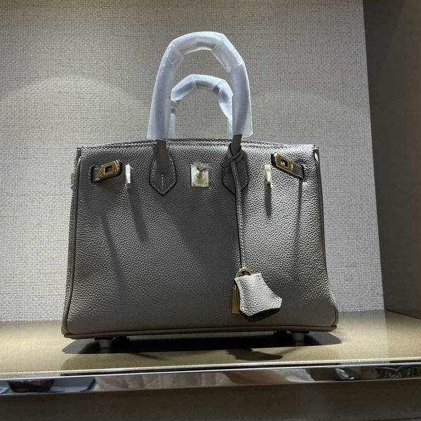 fashion bags herms birkines genuine leather style women's bag portable crossbody bag lychee pattern light luxury bag
fashion bags herms birkines genuine leather style women's bag portable crossbody bag lychee pattern light luxury bag