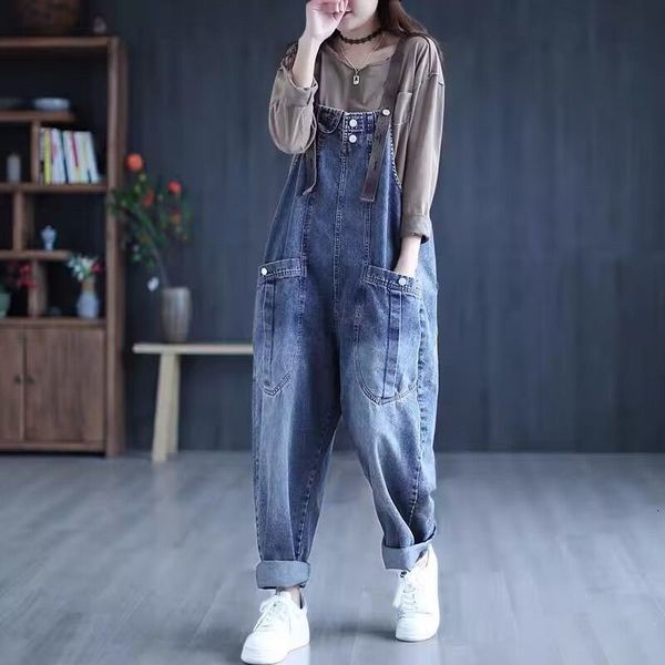 women's jeans vintage casual streetwear big pocket loose harem pants overalls jumpsuit korean style baggy denim rompers trousers 230422, Blue
women's jeans vintage casual streetwear big pocket loose harem pants overalls jumpsuit korean style baggy denim rompers trousers 230422, Blue