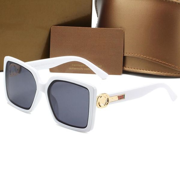1pcs fashion round sunglasses eyewear sun glasses designer brand black metal frame dark 50mm glass lenses for mens womens better ggg4512, White;black
1pcs fashion round sunglasses eyewear sun glasses designer brand black metal frame dark 50mm glass lenses for mens womens better ggg4512, White;black