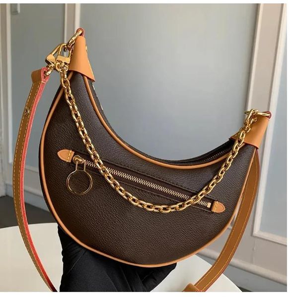 delicate knockoff designer hand bag half moon shoulder bags loop 25cm fashion baguette multi pochette accessories bag m81094 with box
delicate knockoff designer hand bag half moon shoulder bags loop 25cm fashion baguette multi pochette accessories bag m81094 with box