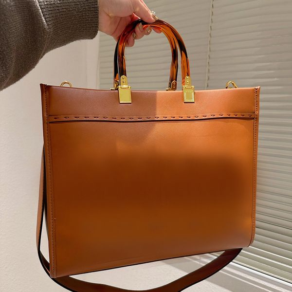 sunshine tote bag designer crossbody bags luxurys handbag women letter purse brand shoulder bags fashion large capacity beach bags shopping
sunshine tote bag designer crossbody bags luxurys handbag women letter purse brand shoulder bags fashion large capacity beach bags shopping