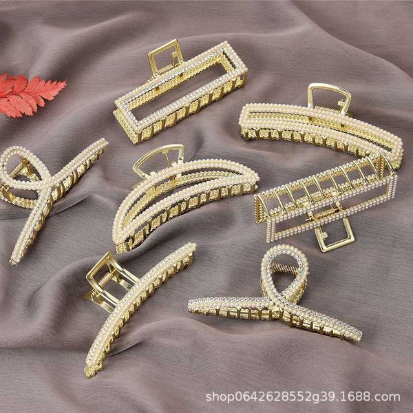 butterfly barrettes hair catch female metal claw net red head plate hairpin after bath 11cm large hair ornament, Golden;silver
butterfly barrettes hair catch female metal claw net red head plate hairpin after bath 11cm large hair ornament, Golden;silver