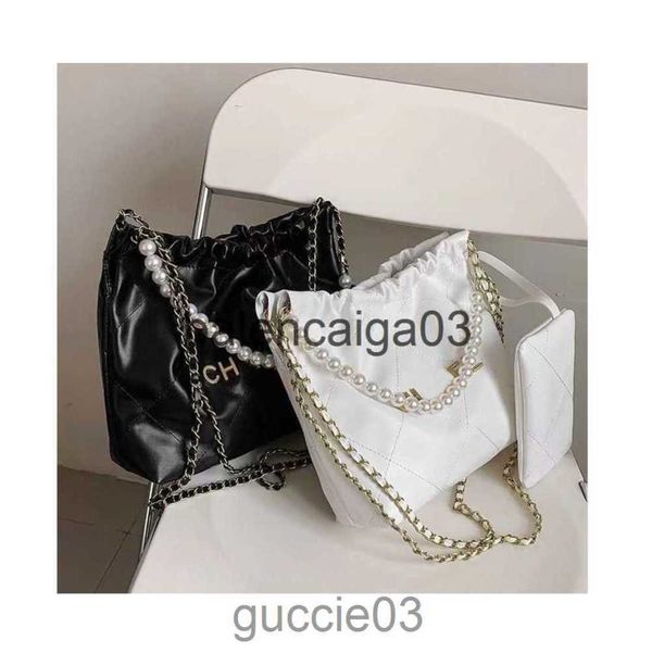 designer channel bag tote shoulder luxurys handbag crossbody purse bag man woman leather fashion one shoulder solid color large capacity tre
designer channel bag tote shoulder luxurys handbag crossbody purse bag man woman leather fashion one shoulder solid color large capacity tre