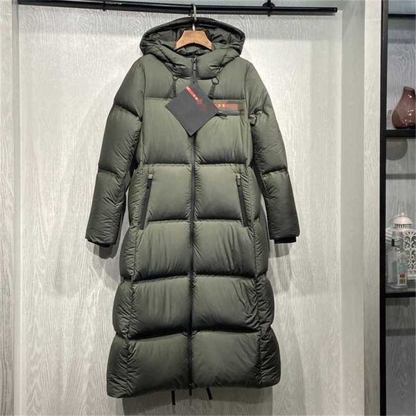 20% off family's three corner standard white goose thick hooded women's down winter new long bread jacket, Black
20% off family's three corner standard white goose thick hooded women's down winter new long bread jacket, Black