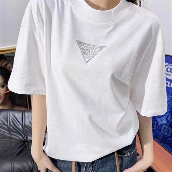20% off family new order diamond heavy industry sequins elegant fashion casual versatile short sleeve t-shirt women's loose korean edit, White 
20% off family new order diamond heavy industry sequins elegant fashion casual versatile short sleeve t-shirt women's loose korean edit, White