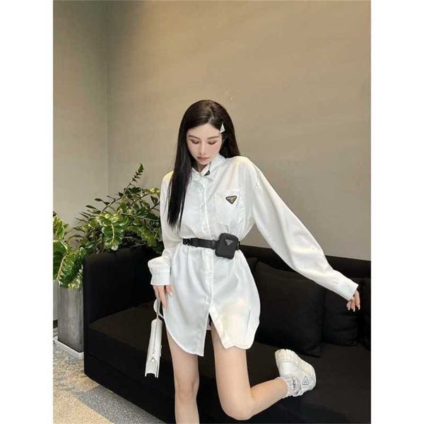 20% off family spring/summer new fashion classic triangle casual loose versatile thin shirt for women (with waistpack), White
20% off family spring/summer new fashion classic triangle casual loose versatile thin shirt for women (with waistpack), White