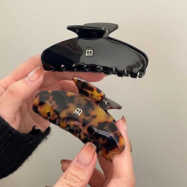 pink barrette letter b curved acetic acid clamping clip shark clamping high horsetail hair clamping advanced sense clip headwear hairpin wom, Golden;silver
pink barrette letter b curved acetic acid clamping clip shark clamping high horsetail hair clamping advanced sense clip headwear hairpin wom, Golden;silver