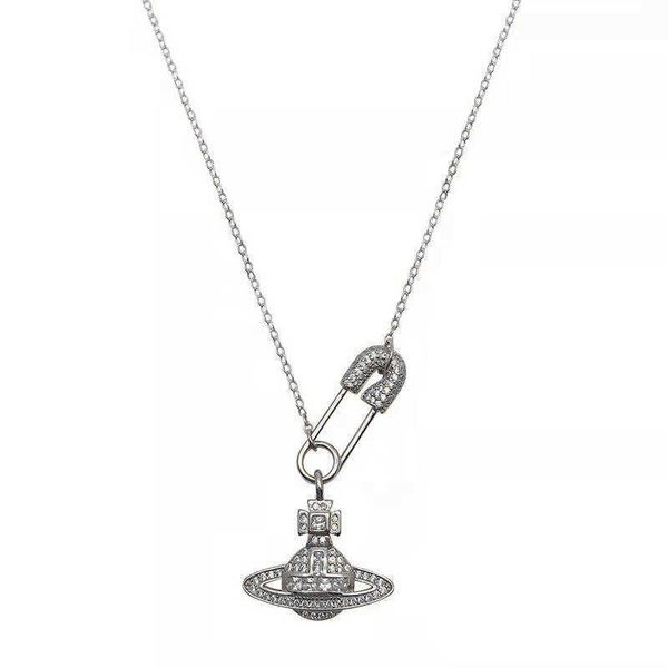empress dowager vivian is full of diamond pins light luxury design sense collarbone small fragrance necklace temperament neck chain, Silver
empress dowager vivian is full of diamond pins light luxury design sense collarbone small fragrance necklace temperament neck chain, Silver