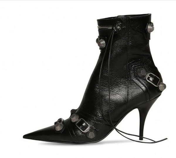 2023 winter thin high heeled black boots women fashion pointed toe rivets t show boots
2023 winter thin high heeled black boots women fashion pointed toe rivets t show boots