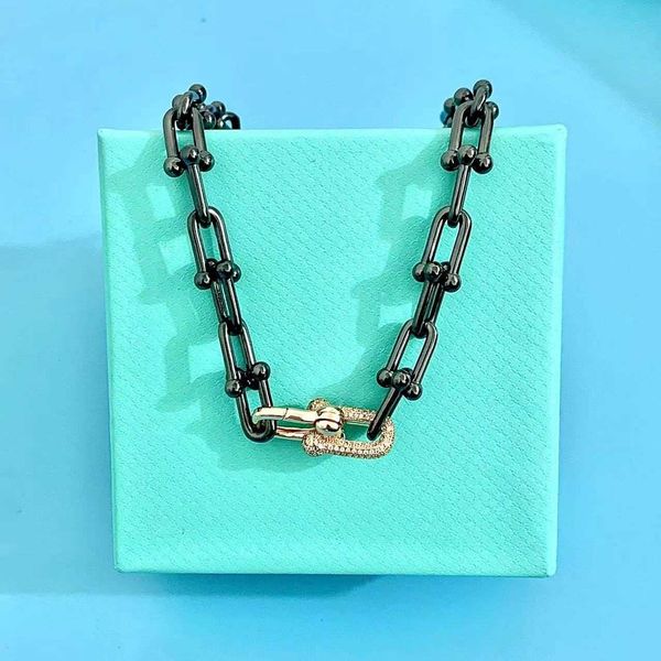 versatile tiffay s925 sterling silver horseshoe buckle inlaid with diamond thick chain necklace female ins gold versatile u-shaped clavicle, Black
versatile tiffay s925 sterling silver horseshoe buckle inlaid with diamond thick chain necklace female ins gold versatile u-shaped clavicle, Black