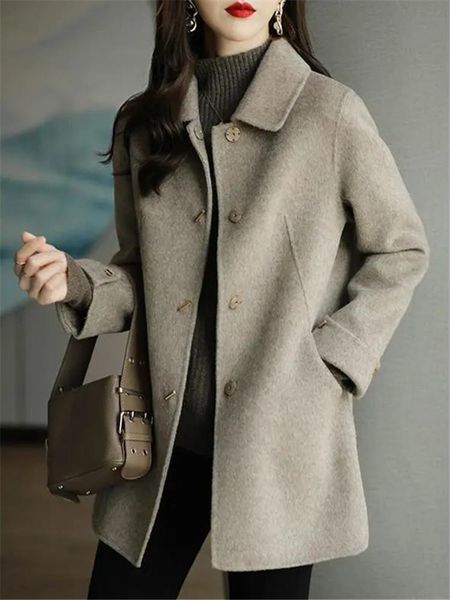 fur autumn winter woolen coat women loose elegant overcoat new 2022 fashion add cotton warm outerwear black wool blend coat female
fur autumn winter woolen coat women loose elegant overcoat new 2022 fashion add cotton warm outerwear black wool blend coat female