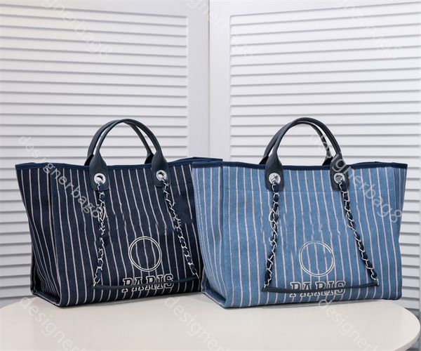 designer woman channel denim beach bag luxurys large capacity tote bag woman's summer vertical stripe shopping bag 2023 stylish shoulde
designer woman channel denim beach bag luxurys large capacity tote bag woman's summer vertical stripe shopping bag 2023 stylish shoulde