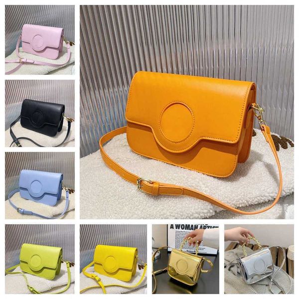 designer medusa shoulder crossbody bag fashion cross body exquisite wallets womens real leather classic luxury handbags tote female purses 2
designer medusa shoulder crossbody bag fashion cross body exquisite wallets womens real leather classic luxury handbags tote female purses 2