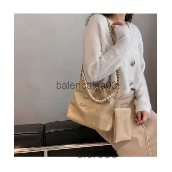 designer channel bag tote shoulder luxurys fashion brands handbag crossbody purse bag man woman leather large capacity black white even mess
designer channel bag tote shoulder luxurys fashion brands handbag crossbody purse bag man woman leather large capacity black white even mess