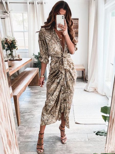 dresses rdmq 2023 summer bandage shirt dress women fashion button ruched dress casual long sleeve printed female elegant dresses, Black;gray
dresses rdmq 2023 summer bandage shirt dress women fashion button ruched dress casual long sleeve printed female elegant dresses, Black;gray