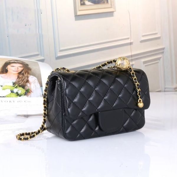 brand women's bag genuine leather shoulder bags for channel women brand messenge retro thread heart female cross bag
brand women's bag genuine leather shoulder bags for channel women brand messenge retro thread heart female cross bag