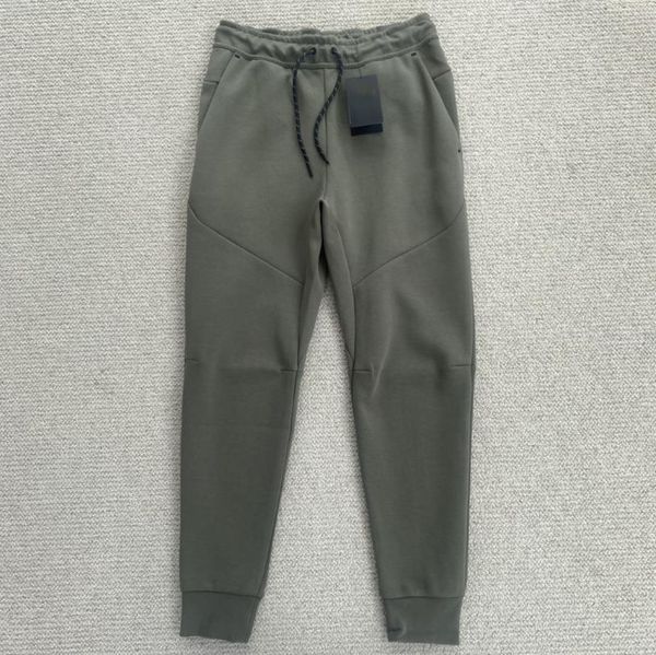 fashion autumn new tech pants paris with letter stitching printing men's casual bottoms sports jogging reflective zip trousers wholesal, Black
fashion autumn new tech pants paris with letter stitching printing men's casual bottoms sports jogging reflective zip trousers wholesal, Black