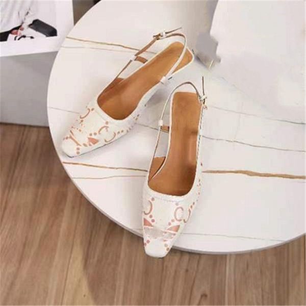 fashion dress shoes 2023 ggity women leather high heel metal buckle letter logo wedding party business casual flat shoes 02-09, Black
fashion dress shoes 2023 ggity women leather high heel metal buckle letter logo wedding party business casual flat shoes 02-09, Black