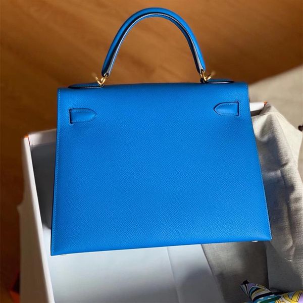 9a handmade wax line designer bag luxury ladies handbag classic fashion large capacity bag one shoulder diagonal leather brand2163
9a handmade wax line designer bag luxury ladies handbag classic fashion large capacity bag one shoulder diagonal leather brand2163